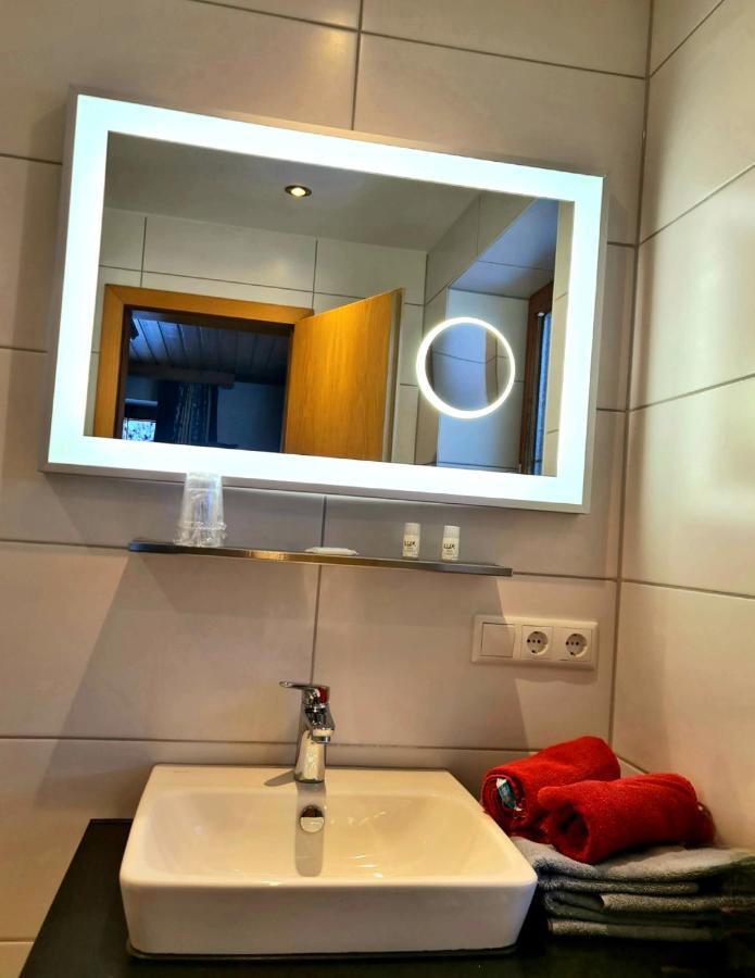 Hotel Gebirgshaeusl Engedey Luaran gambar